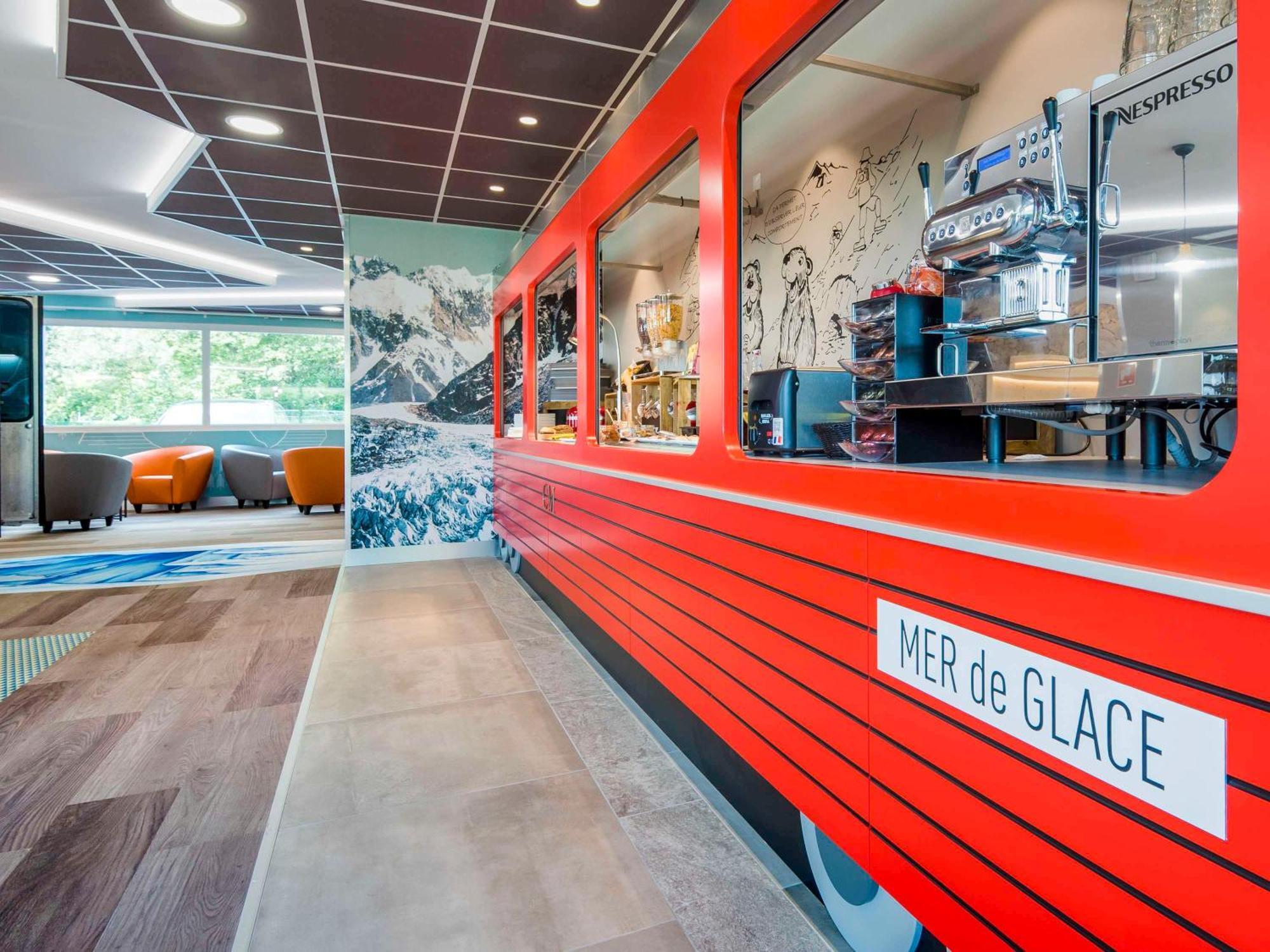 Ibis Styles Sallanches Pays Du Mont-Blanc Экстерьер фото